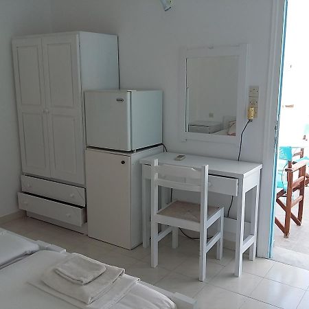 אנטיפארוס Galanis Place מראה חיצוני תמונה