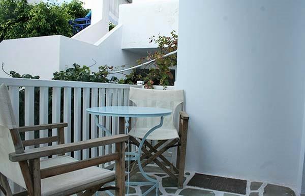 אנטיפארוס Galanis Place מראה חיצוני תמונה